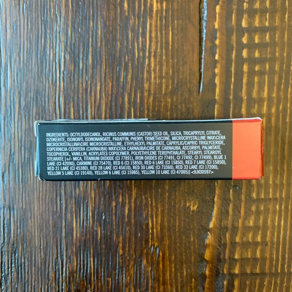 NWT MAC Matte Lipstick in Chili - Picture 6 of 9